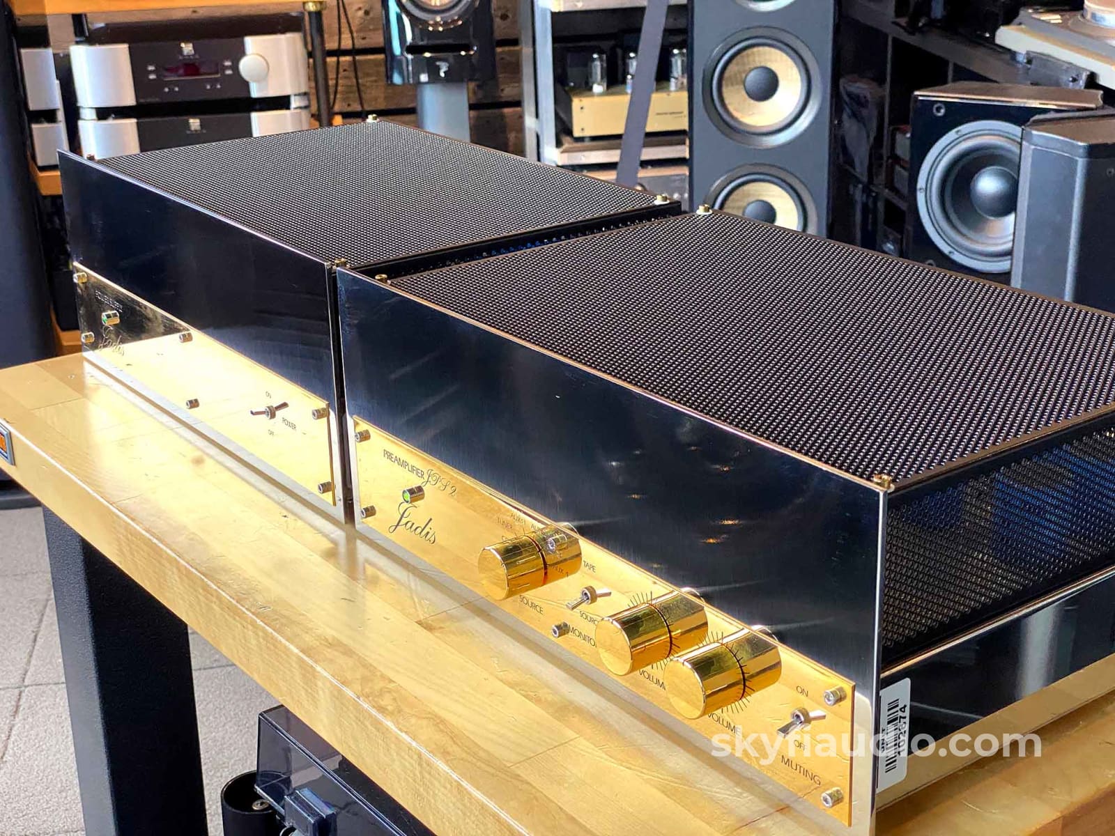 Jadis Jps2 - Dual Chassis Line Stage Preamplifier System Nos (New Old Stock)