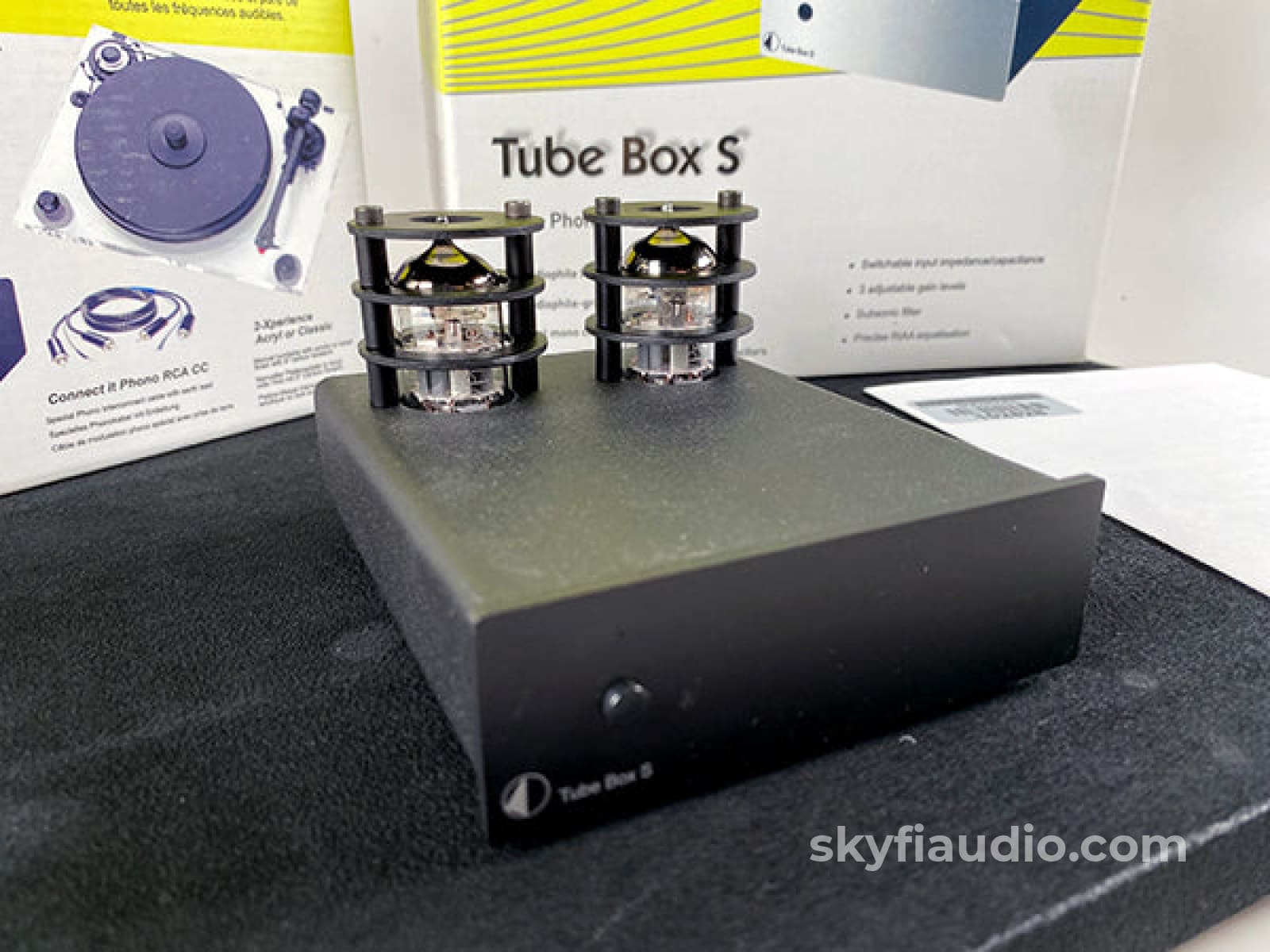 Pro-Ject Tube Box S - Mm/Mc Phono Preamp W/Tube Output Stage Preamplifier